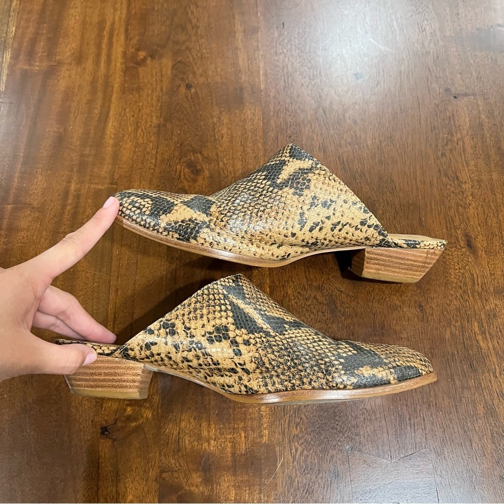 Matisse Clover Snake Mules Pointed Toe Leather Block Heel Brown Tan Size 8 - Picture 2 of 8
